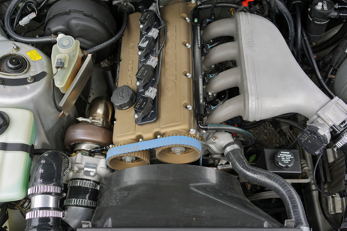 Volvo 16V Exhaust Manifold