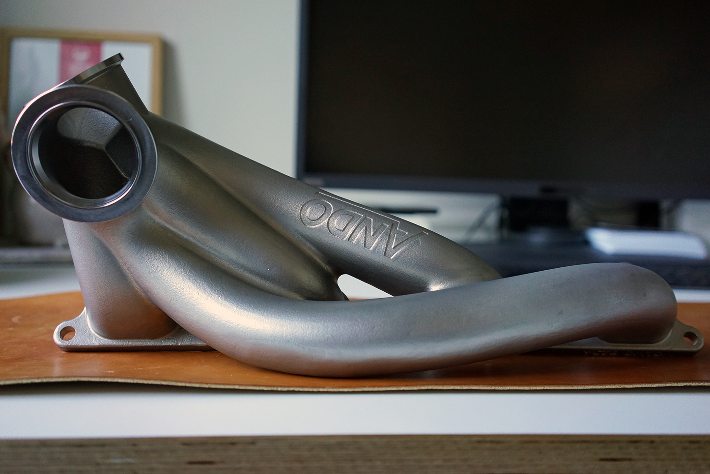 Volvo B234F 16-valve cast turbo exhaust manifold. 347 Stainless steel v-band garrett g30