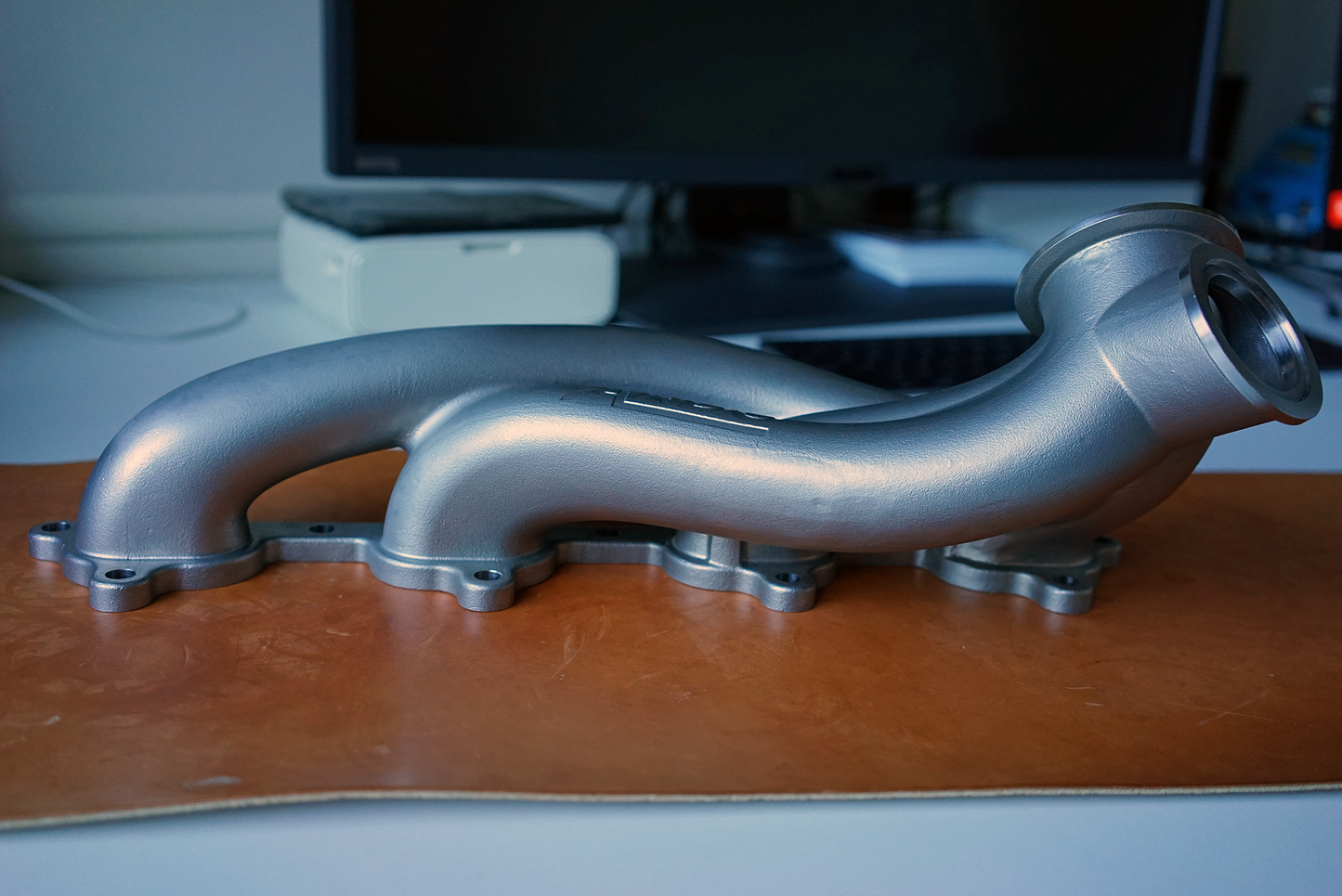 Volvo B234F 16-valve cast turbo exhaust manifold. 347 Stainless steel redblock b230 Wastegate priority
